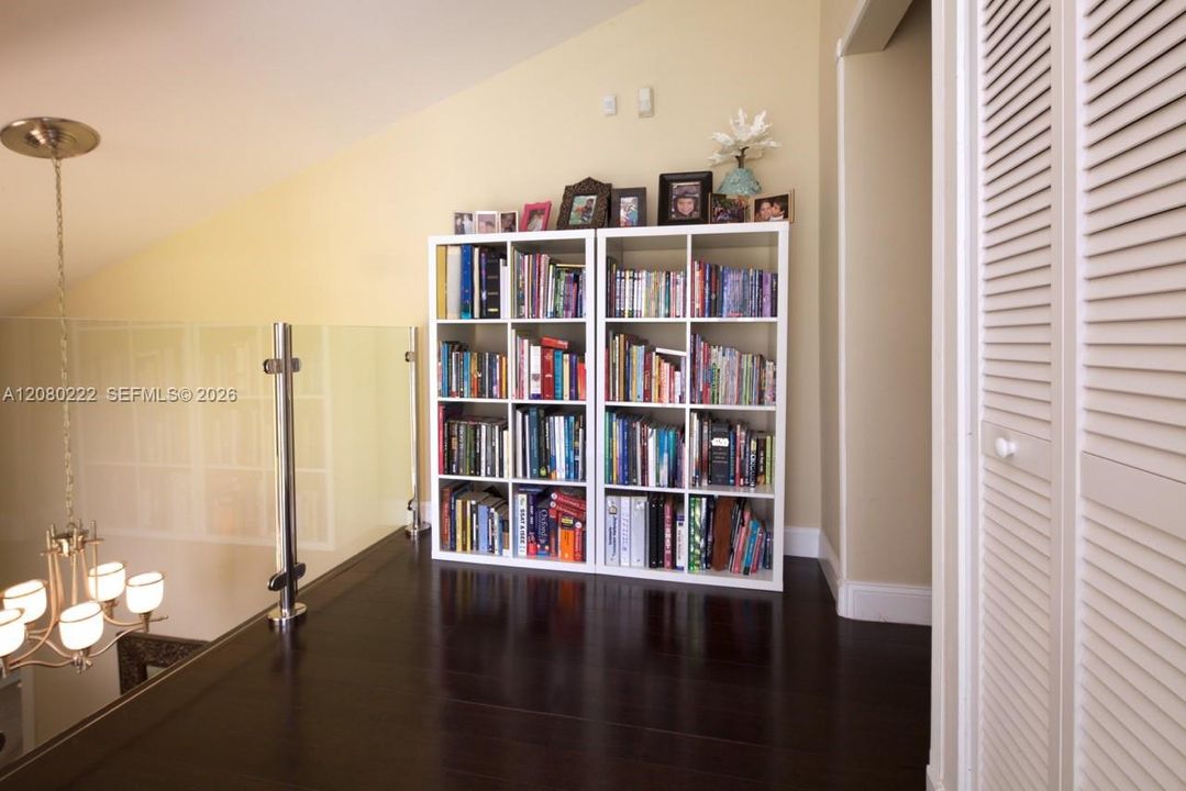 For Rent: $9,250 (4 beds, 3 baths, 2309 Square Feet)