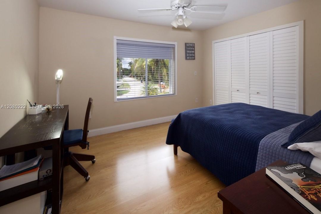 For Rent: $9,250 (4 beds, 3 baths, 2309 Square Feet)