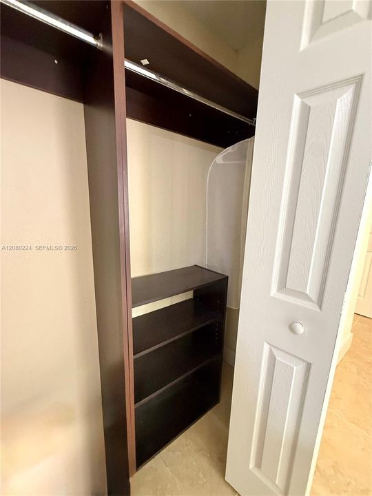 В аренду: $4,000 (4 спален, 2 ванн, 1358 Квадратных фут)