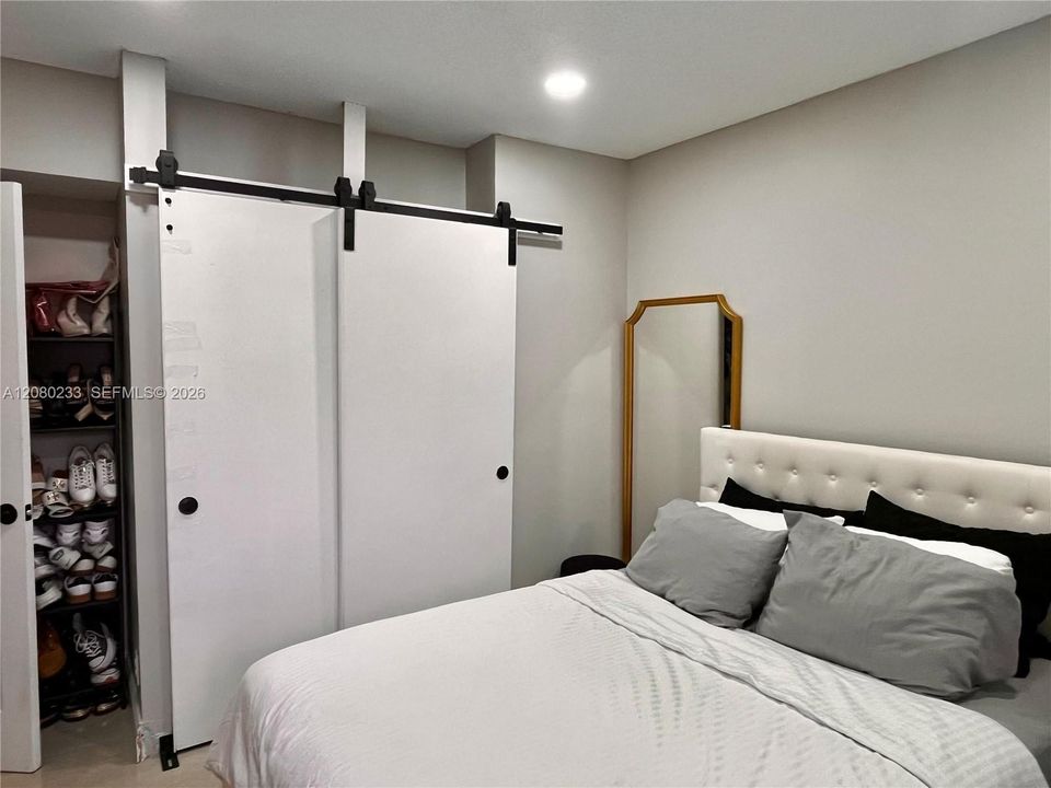En Venta: $310,000 (3 camas, 2 baños, 1120 Pies cuadrados)