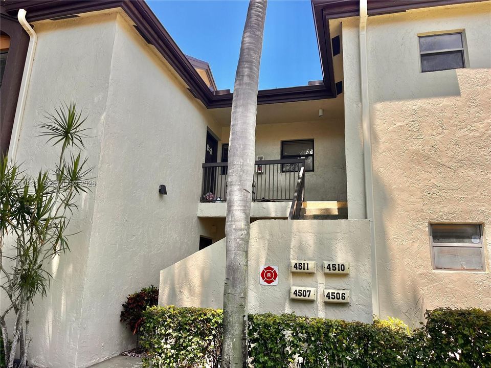 En Venta: $310,000 (3 camas, 2 baños, 1120 Pies cuadrados)