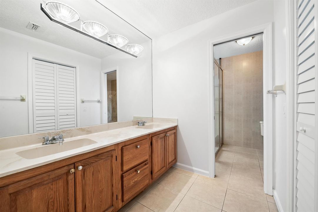Bathroom - Primary