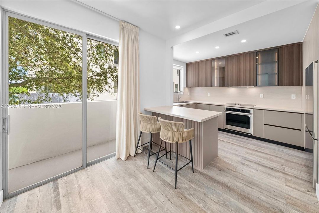 For Rent: $8,500 (3 beds, 3 baths, 2367 Square Feet)