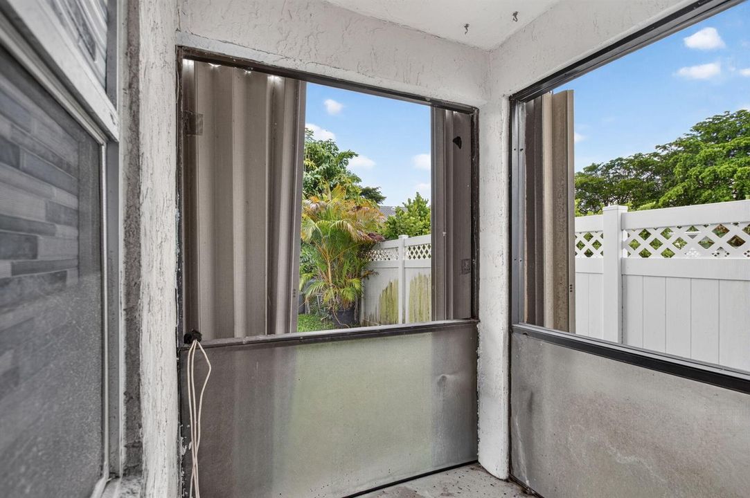 10-web-or-mls-3037-5637