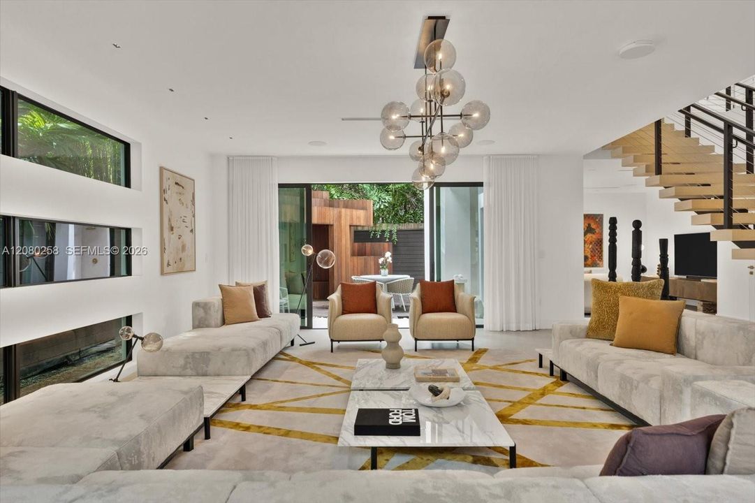 En Venta: $7,450,000 (5 camas, 5 baños, 5237 Pies cuadrados)