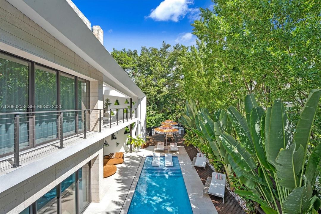 En Venta: $7,450,000 (5 camas, 5 baños, 5237 Pies cuadrados)