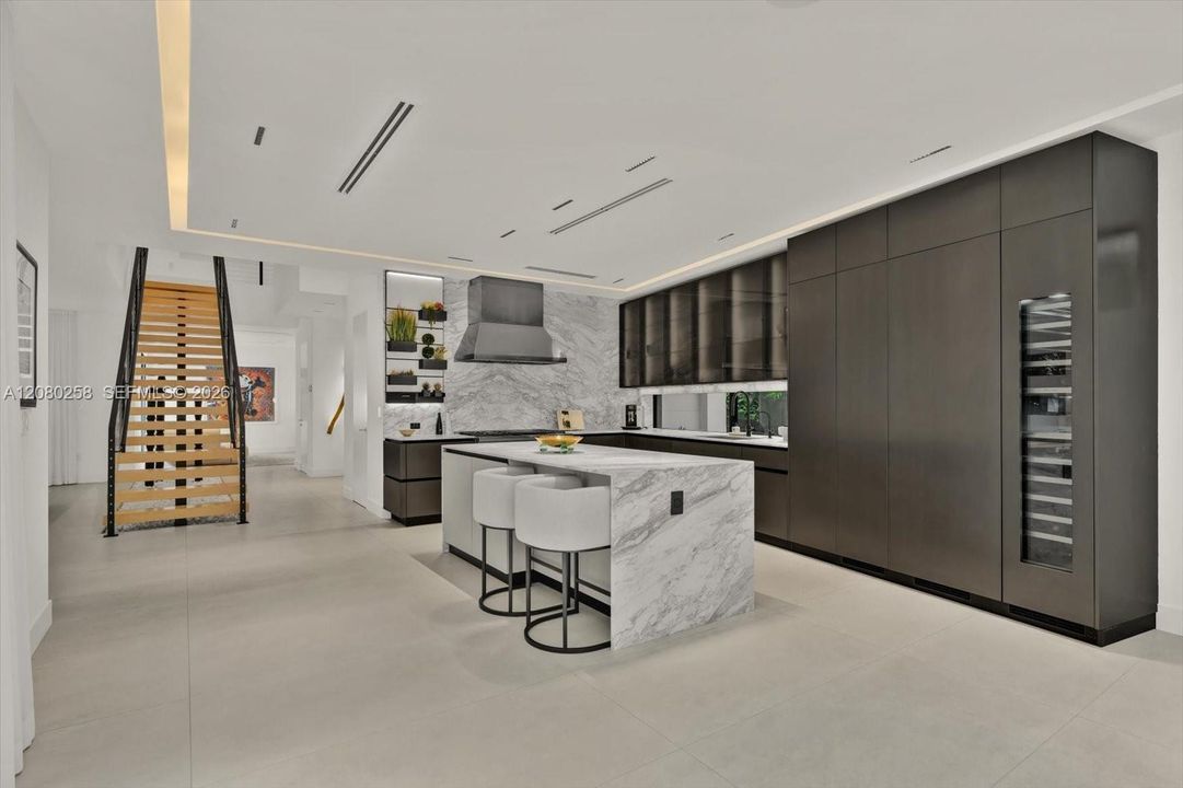 En Venta: $7,450,000 (5 camas, 5 baños, 5237 Pies cuadrados)