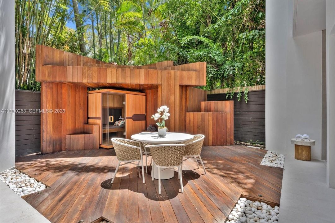 En Venta: $7,450,000 (5 camas, 5 baños, 5237 Pies cuadrados)
