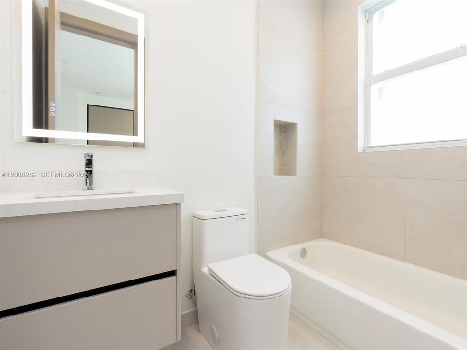 For Sale: $1,295,000 (4 beds, 3 baths, 2195 Square Feet)