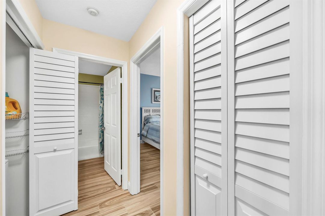 14 Guest Area