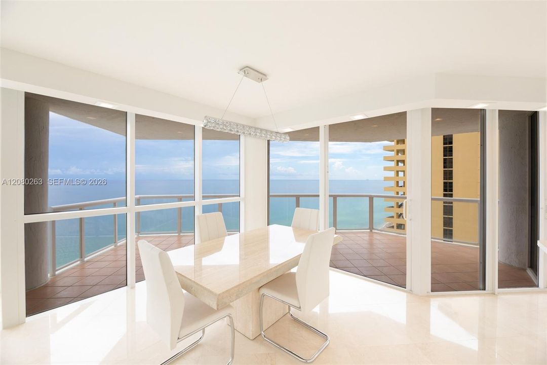 For Sale: $1,850,000 (3 beds, 3 baths, 2020 Square Feet)