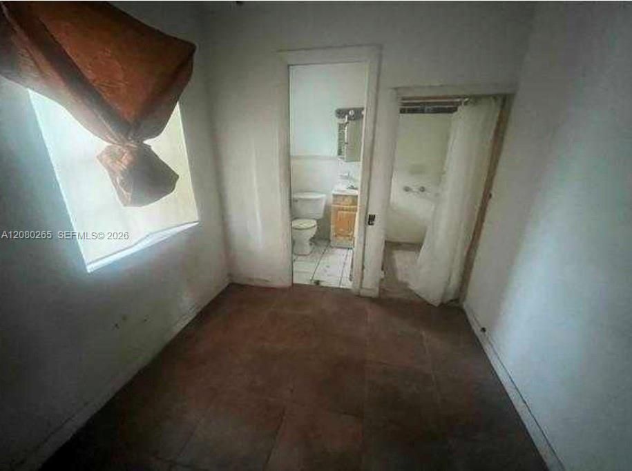 For Sale: $280,000 (2 beds, 2 baths, 1710 Square Feet)