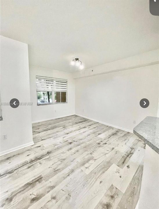 For Sale: $360,000 (2 beds, 2 baths, 1240 Square Feet)