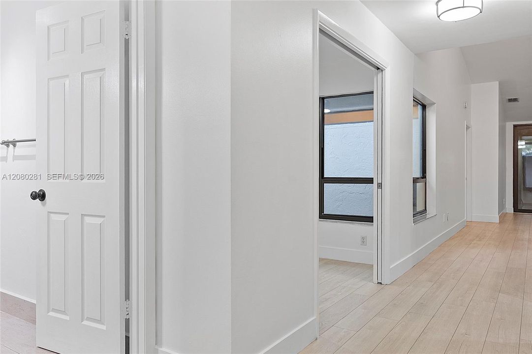 В аренду: $3,300 (3 спален, 2 ванн, 1446 Квадратных фут)