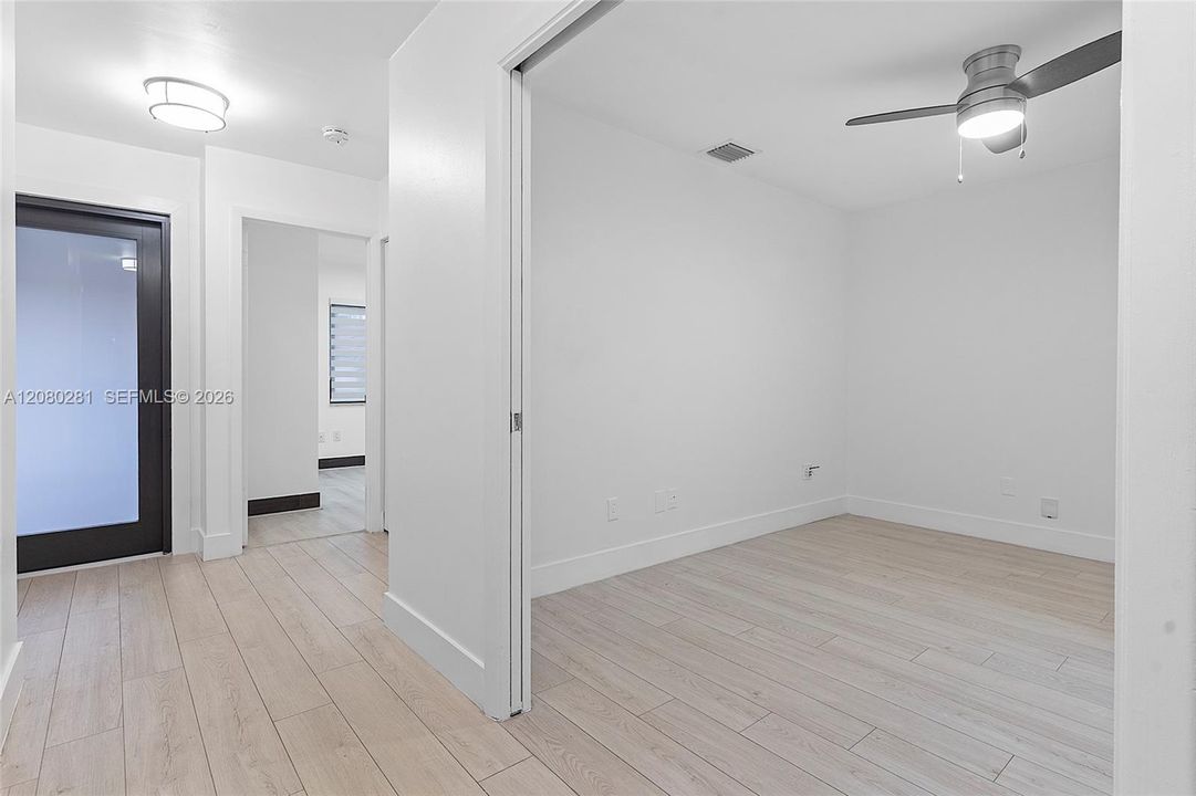 В аренду: $3,300 (3 спален, 2 ванн, 1446 Квадратных фут)