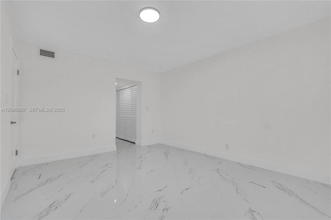 En Renta: $1,950 (1 camas, 1 baños, 904 Pies cuadrados)
