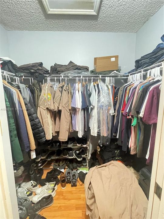En Renta: $2,750 (3 camas, 2 baños, 1848 Pies cuadrados)