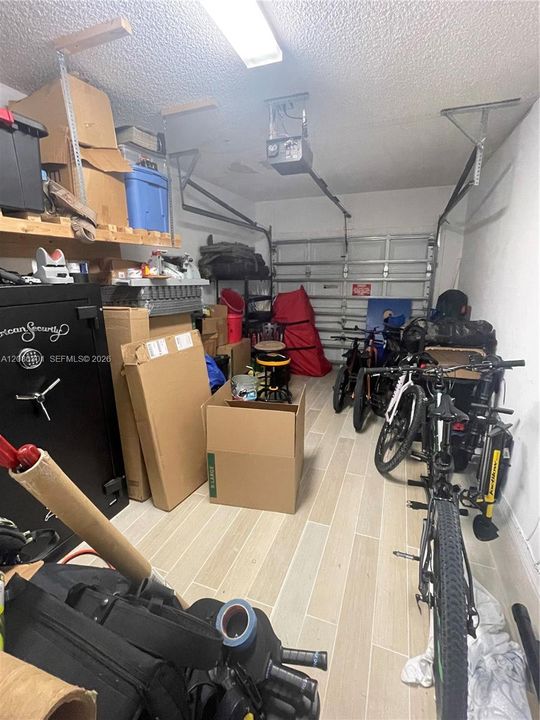 En Renta: $2,750 (3 camas, 2 baños, 1848 Pies cuadrados)