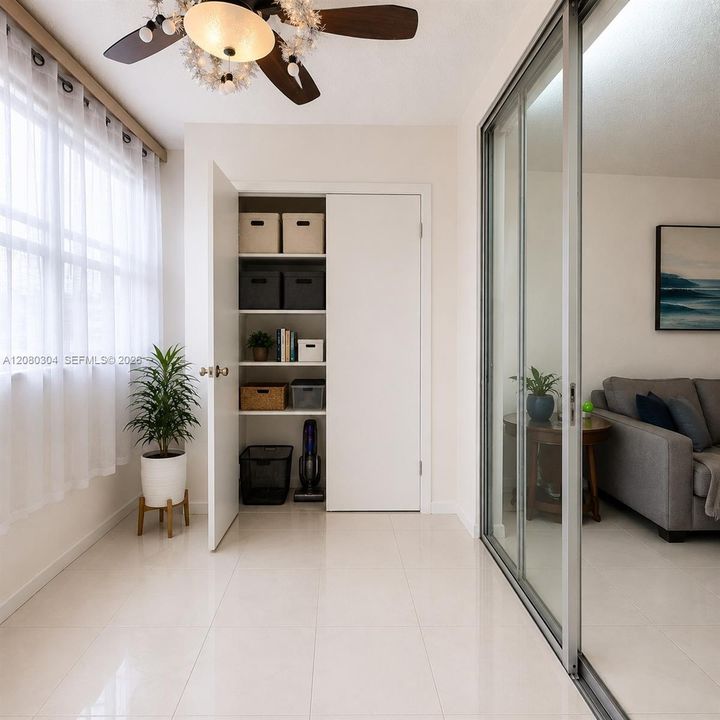 В аренду: $2,450 (2 спален, 2 ванн, 1092 Квадратных фут)