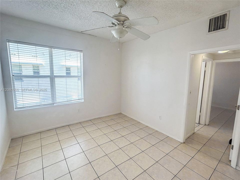 For Rent: $2,500 (2 beds, 2 baths, 626 Square Feet)