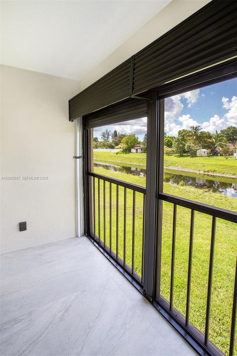 En Renta: $2,400 (2 camas, 2 baños, 912 Pies cuadrados)