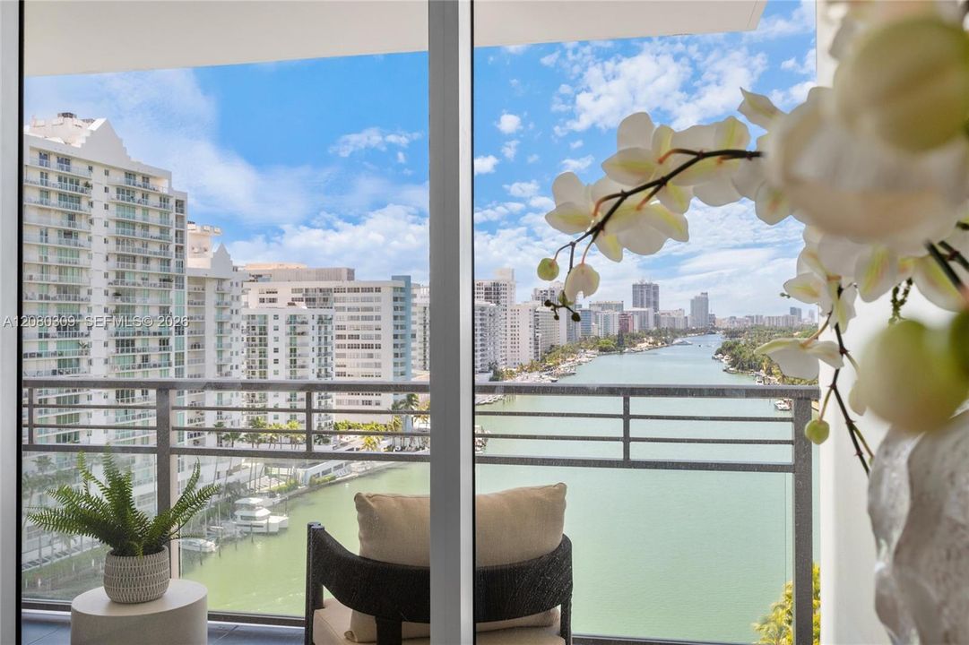 For Sale: $7,495,000 (4 beds, 4 baths, 3442 Square Feet)