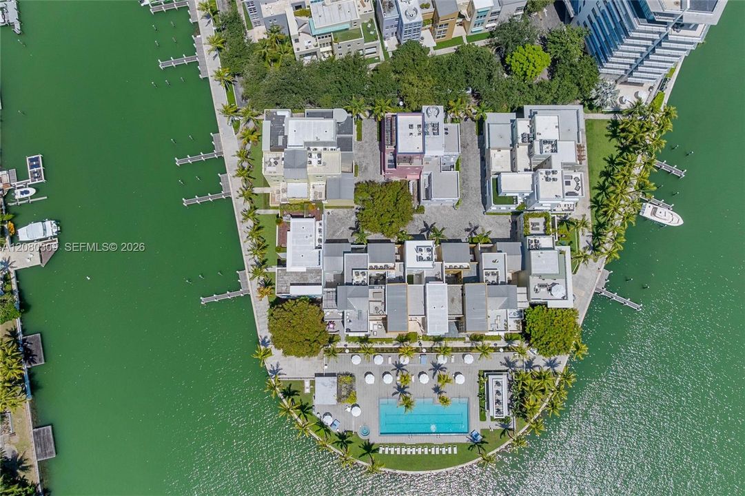 For Sale: $7,495,000 (4 beds, 4 baths, 3442 Square Feet)