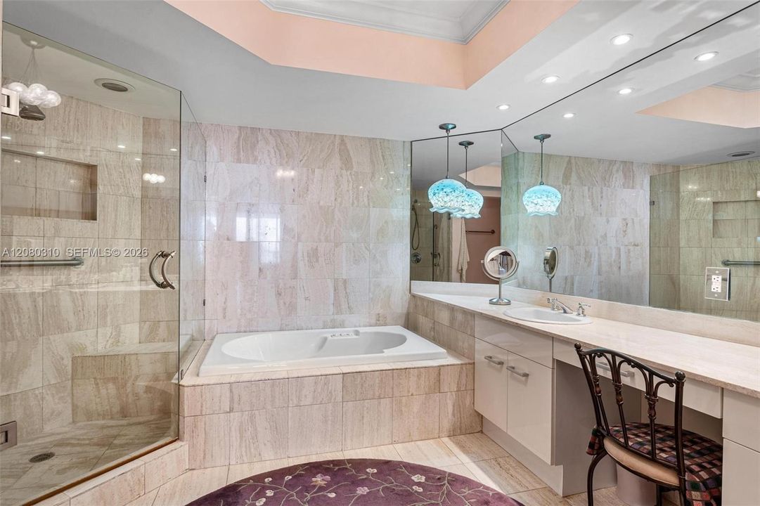 For Sale: $795,000 (3 beds, 2 baths, 1870 Square Feet)