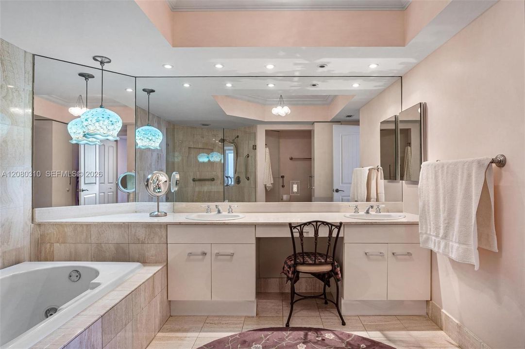 For Sale: $795,000 (3 beds, 2 baths, 1870 Square Feet)