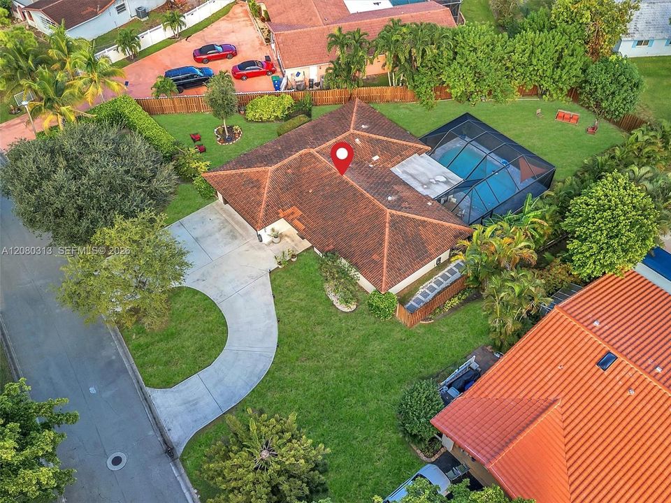 For Sale: $645,000 (3 beds, 2 baths, 1646 Square Feet)