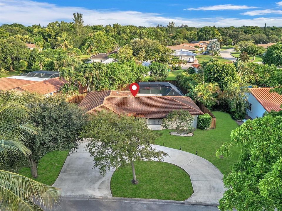 For Sale: $645,000 (3 beds, 2 baths, 1646 Square Feet)