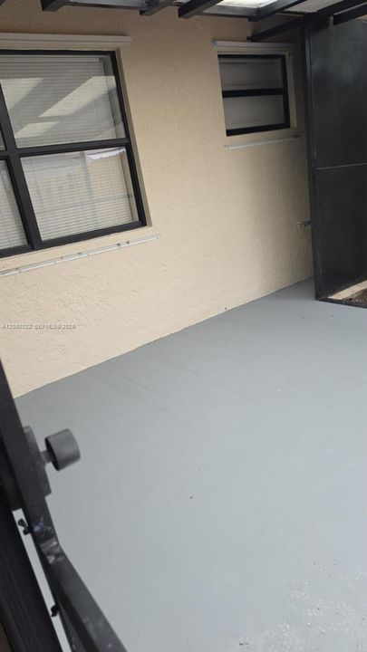 В аренду: $2,350 (2 спален, 2 ванн, 868 Квадратных фут)