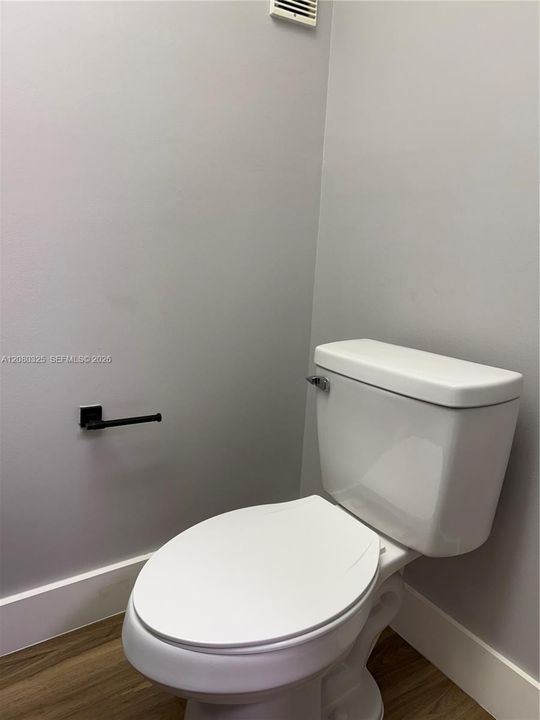 В аренду: $1,750 (1 спален, 1 ванн, 830 Квадратных фут)