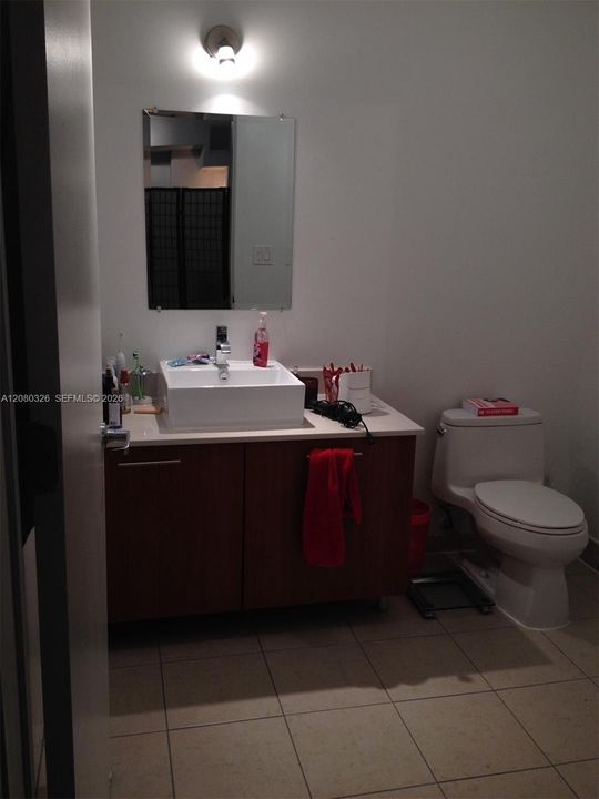В аренду: $2,750 (0 спален, 1 ванн, 655 Квадратных фут)