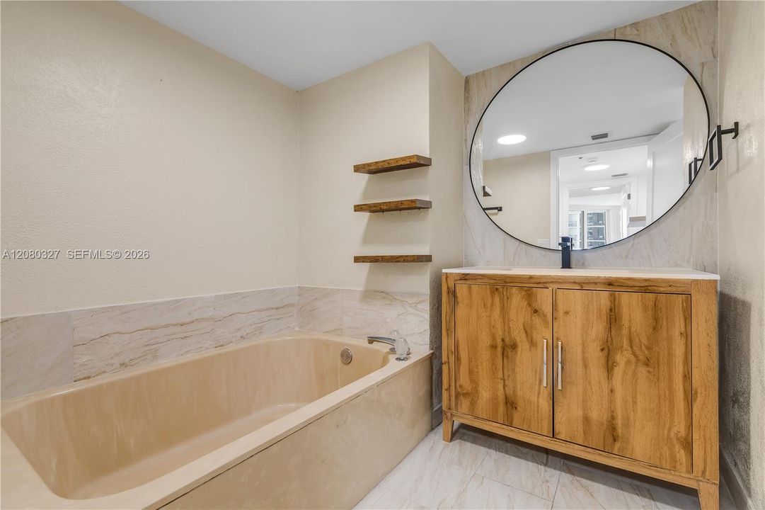 For Sale: $749,000 (2 beds, 2 baths, 1496 Square Feet)