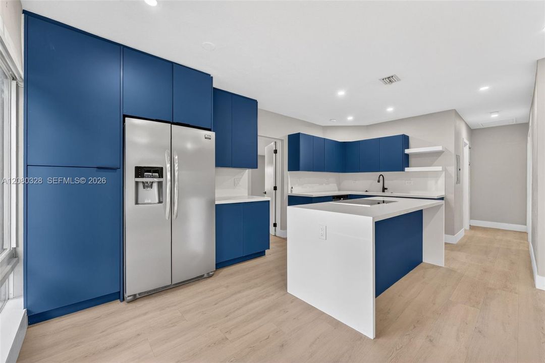 For Sale: $475,000 (3 beds, 2 baths, 1047 Square Feet)