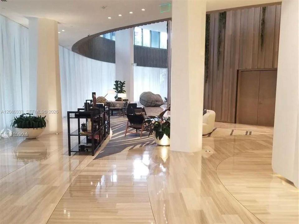 For Rent: $12,000 (2 beds, 2 baths, 1184 Square Feet)
