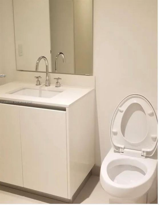For Rent: $12,000 (2 beds, 2 baths, 1184 Square Feet)