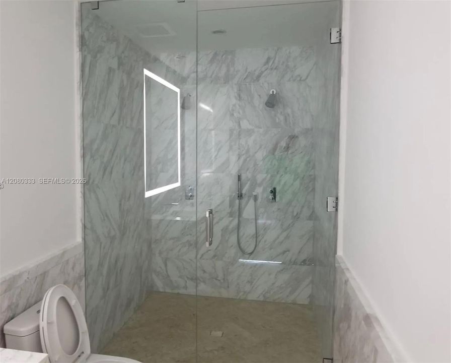 For Rent: $12,000 (2 beds, 2 baths, 1184 Square Feet)