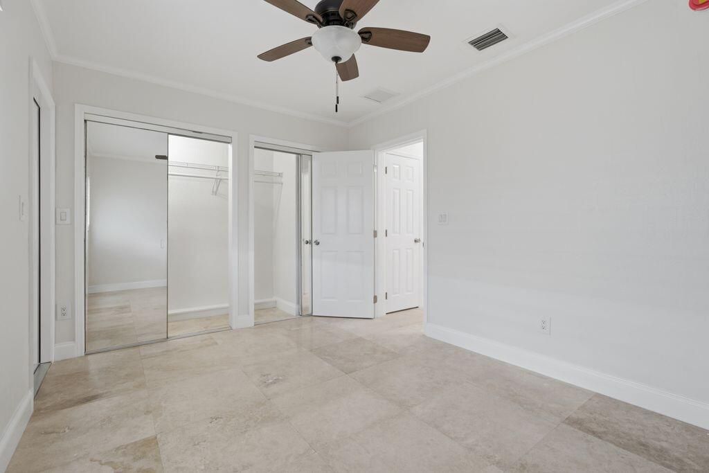 Lucaya D10 bedroom 2
