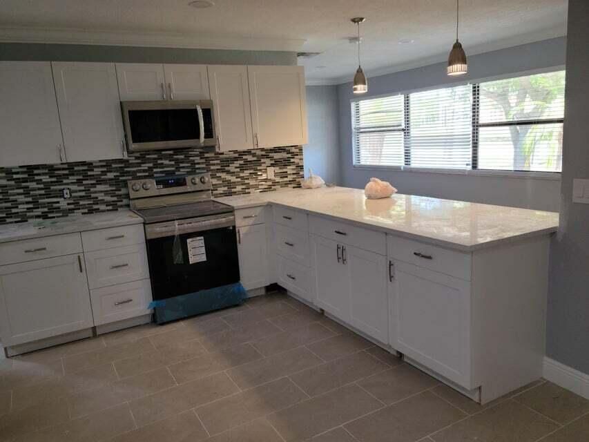 4010 Northshore kitchen