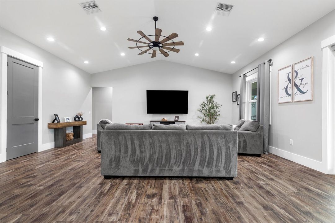 Werk Property-53