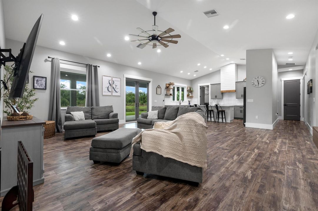Werk Property-55