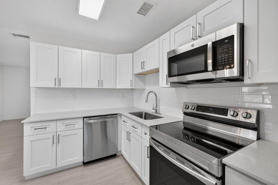 16-web-or-mls-699A1745