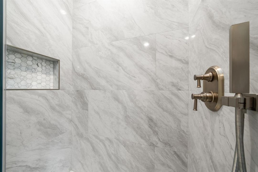 interior - master bathroom 7