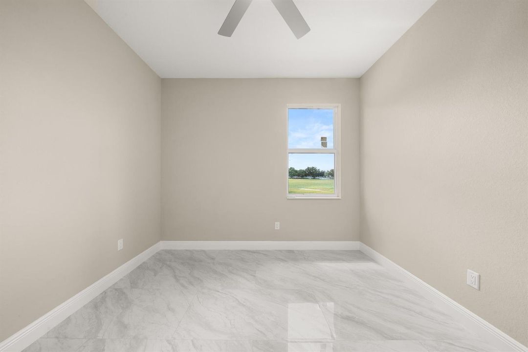 interior - third bedroom 4