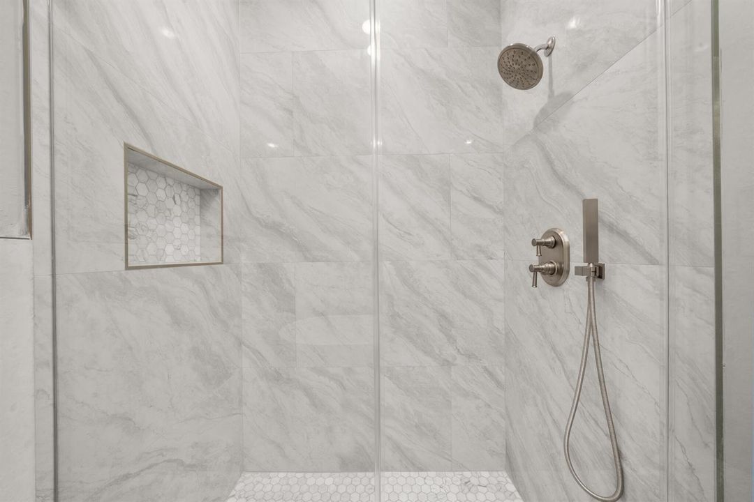 interior - master bathroom 6