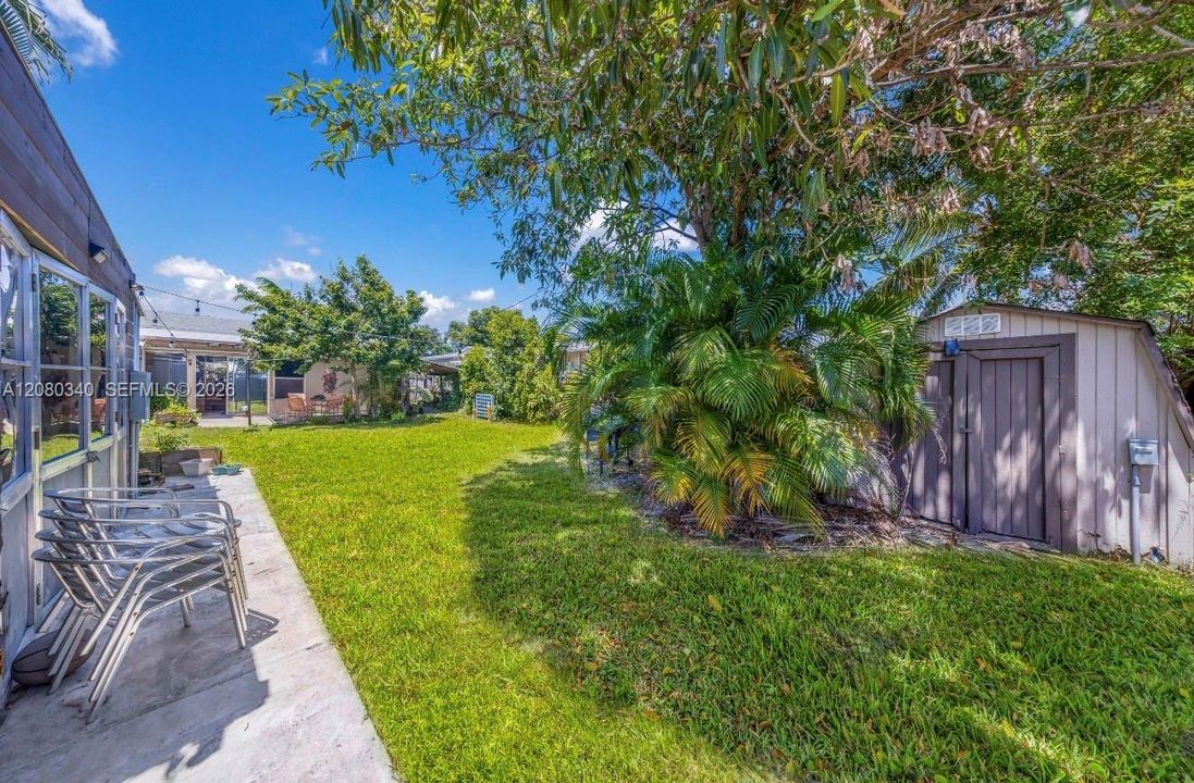 En Venta: $460,000 (3 camas, 2 baños, 1378 Pies cuadrados)