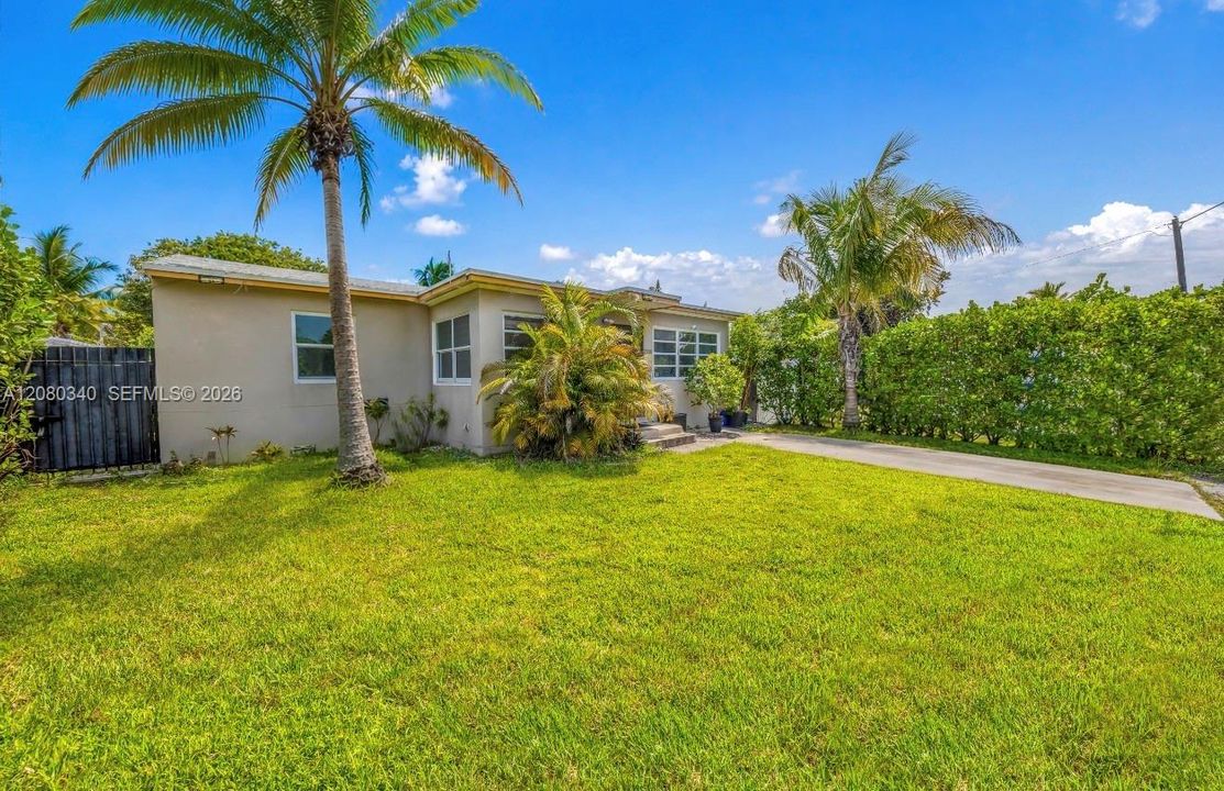 En Venta: $460,000 (3 camas, 2 baños, 1378 Pies cuadrados)