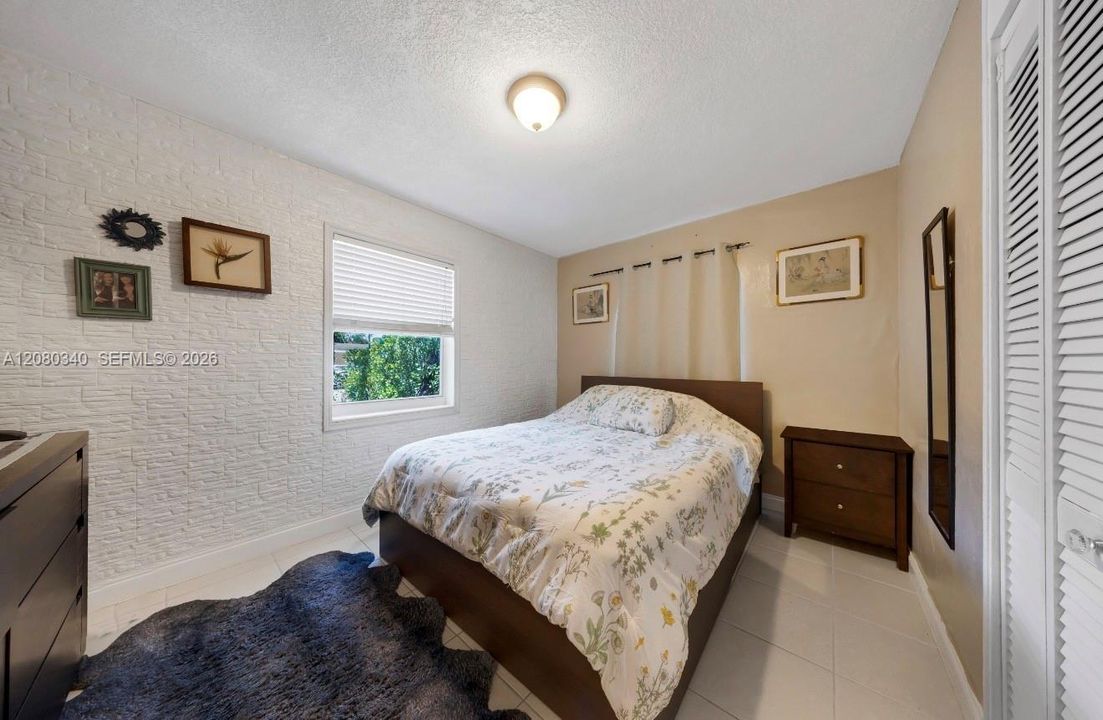 En Venta: $460,000 (3 camas, 2 baños, 1378 Pies cuadrados)